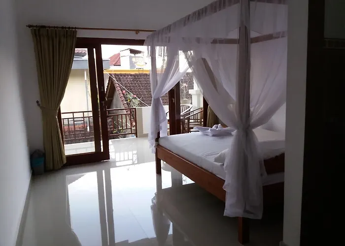 Warung Jemeluk & Guest house
