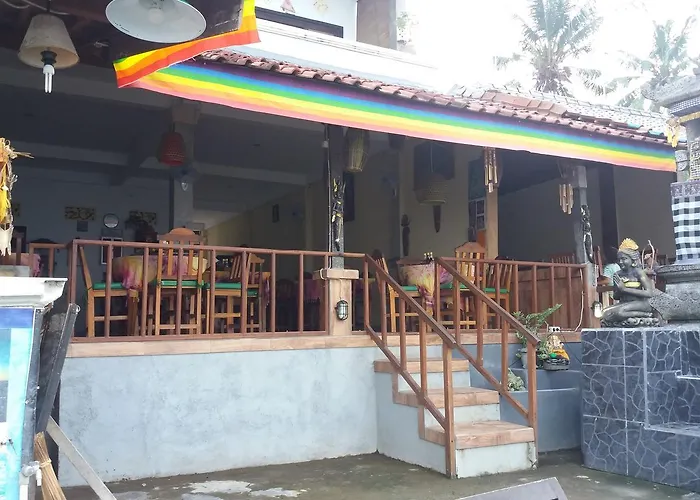 Warung Jemeluk & Guest house 2*