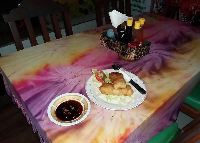 Warung Jemeluk & Guest house Amed (Bali)